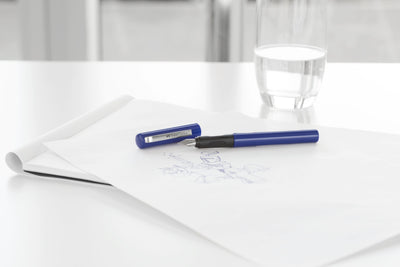 BLISTER STILOU SCOLAR ALBASTRU + 6 CARTUSE FABER-CASTELL