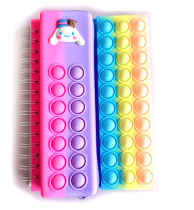 Penar silicon iepuras cu caiet A5 80 file Pop-it