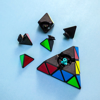 CUB MAGIC PIRAMIDA COLOR DELI