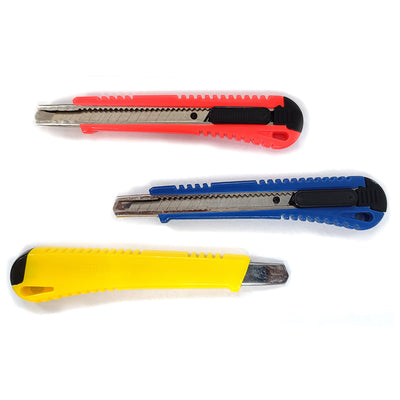 Cutter 9 mm plastic cu sina metalica, sistem autoblocare EVOffice